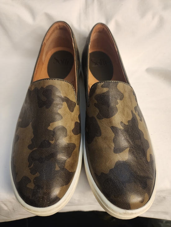 Sofft Shoes - Sofft Women Camouflage Leather Slip-On Sneakers in Olive